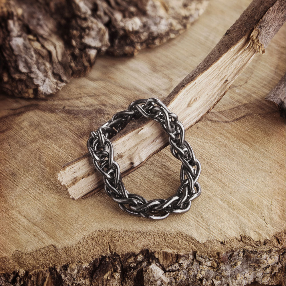 Thick Wheat Chain Ring in Oxidized Solid Silver (Spiga Chain)