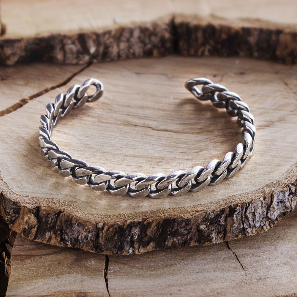 Fixed Chain Cuff Bracelet in Oxidized Sterling Silver