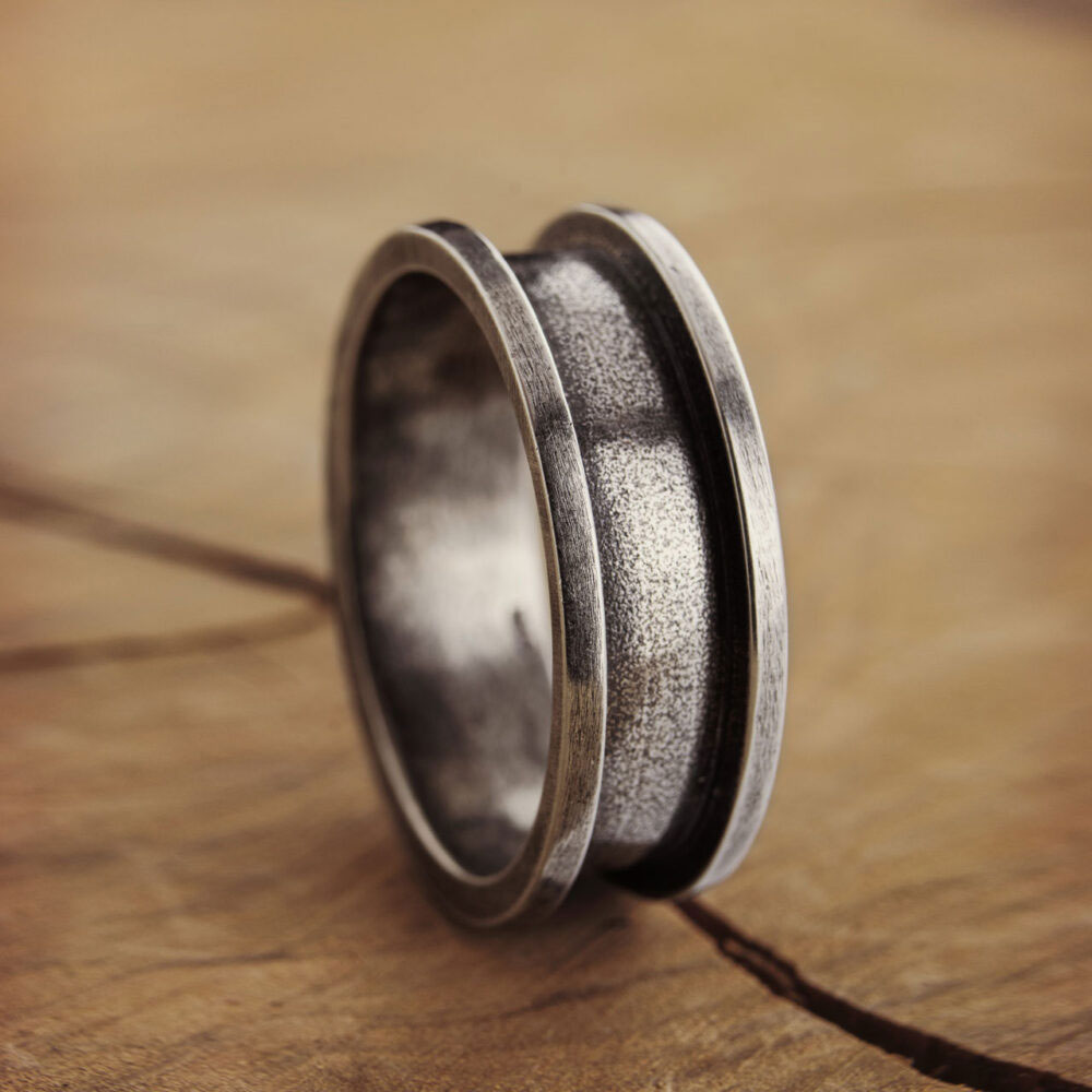 Oxidized Band Ring with a Geometric Shape in Solid Silver