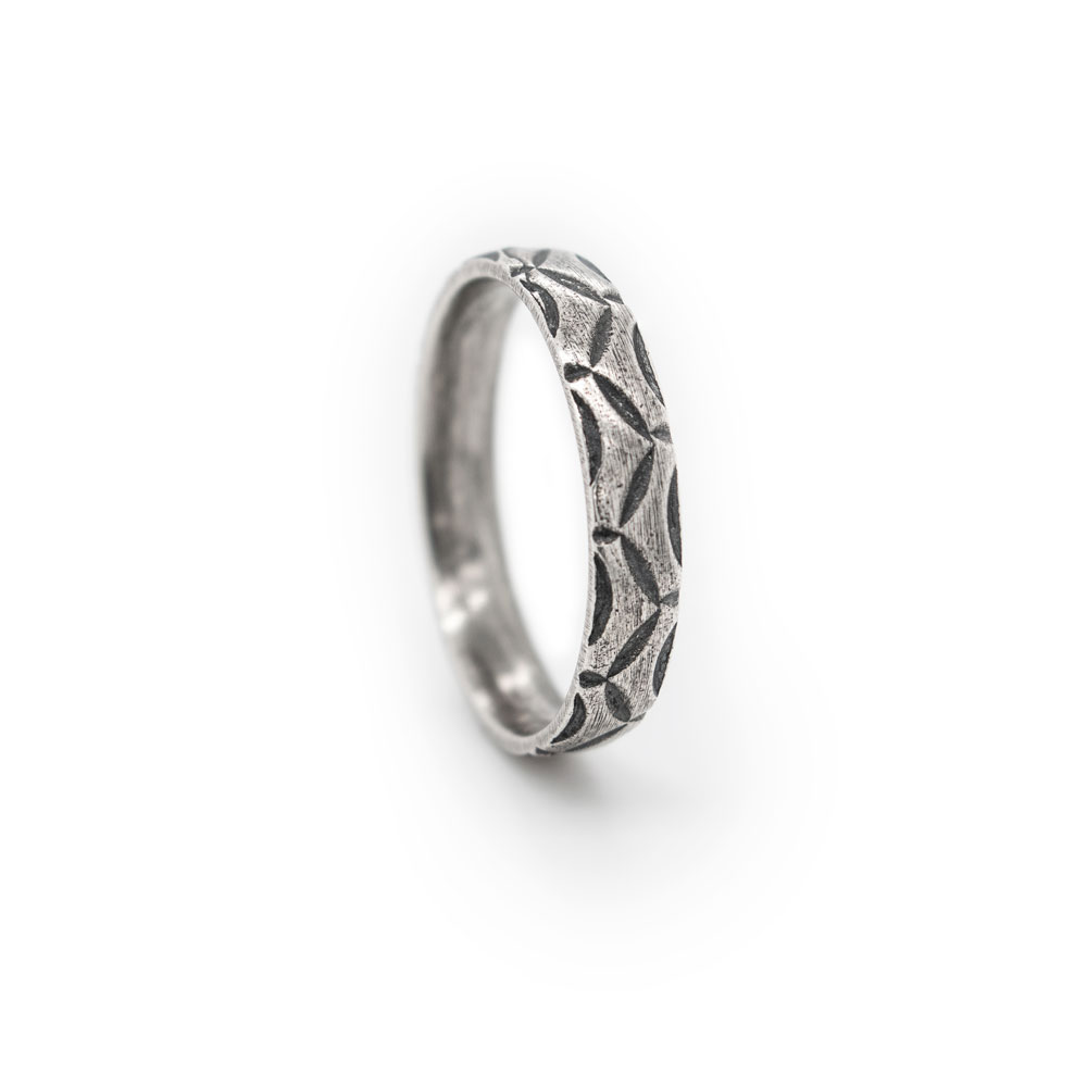Oxidized Embossed Band Ring in Sterling Silver